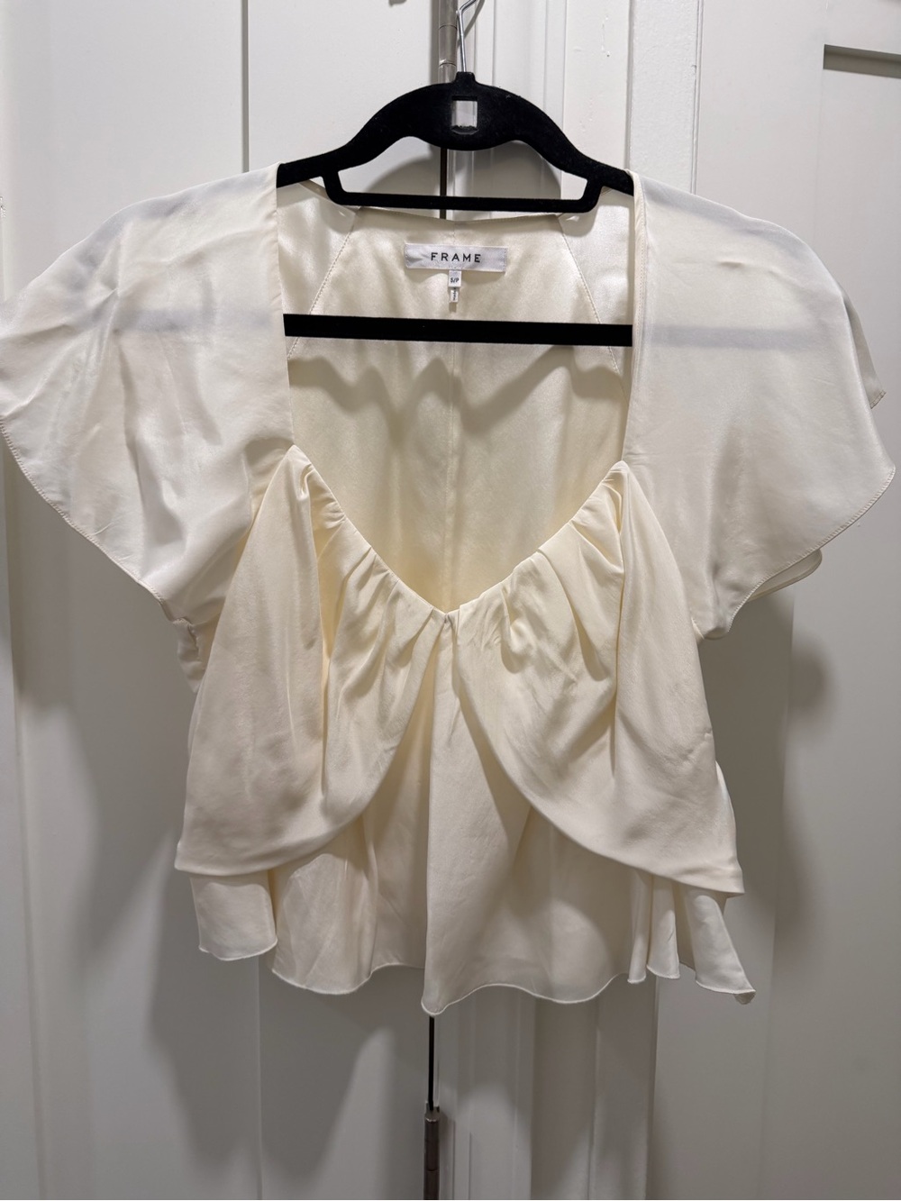 Frame Ivory Ruffle Flutter Sleeve V Neck Blouse - Picture 8 of 8